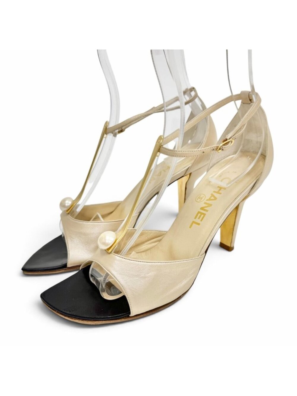 Chanel 01P Leather CC Logo Eco Pearl Ankle Strap Open Toe Sandals Gold